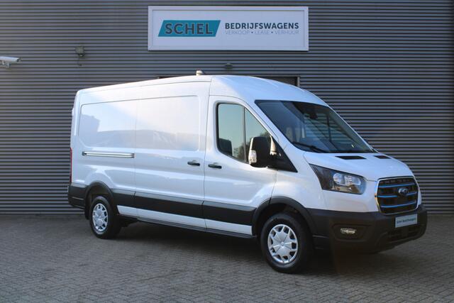 Ford E-Transit 350 L3H2 Trend 68 kWh Vol Elektrisch - Camera - Stoelverwarming - Carplay - Android Auto