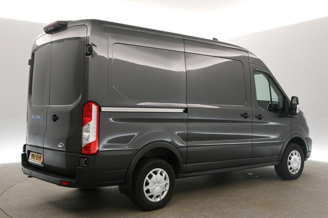 Ford E-Transit 350 L2H2 Trend 68 kWh | GRATIS E-Step! | 184PK Elektrisch | EMISSIEVRIJE ZONE | Automaat Airco Carplay Navigatie PDC 3 Persoons Elektrpakket