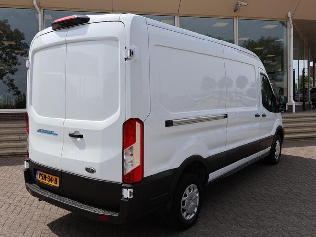 Ford E-Transit 350 L3H2 TREND 86KWH 184 PK AUT. + CAMERA | NAVIGATIE | CARPLAY | STOELVERWARMING