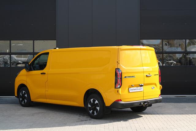 Ford E-Transit Cust. 340 L2H1 Trend 65 kWh 136pk - Trekhaak - Camera - LED - Carplay - Grootlicht Assist - Rijklaar