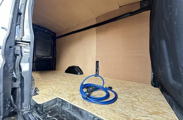 Ford E-Transit 425 L3H2 Trend 68kWh