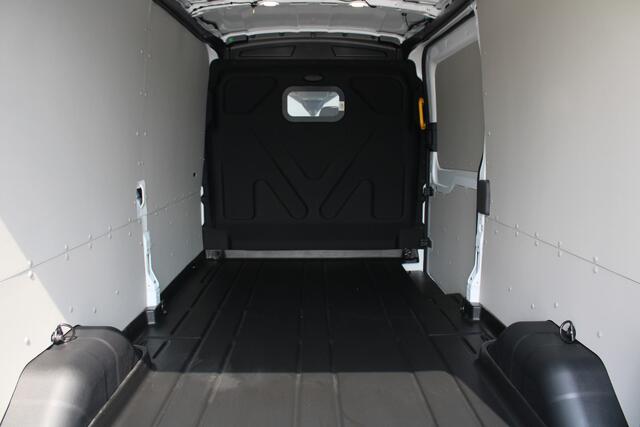 Ford E-Transit 350 L3H2 Trend 68 kWh Vol Elektrisch - 360 Camera - Pro Power Onboard - Dodehoek Assistent - Rijklaar