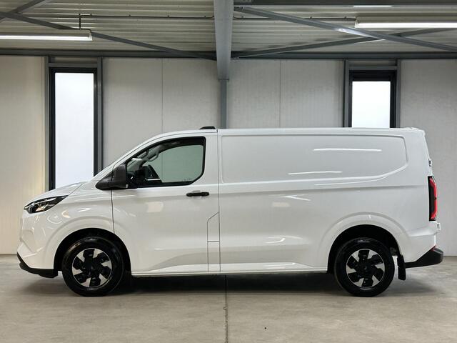 Ford E-Transit Cust. 320 L1H1 Trend 65 kWh 136pk | Stoelverwarming | Carplay | Camera | Elek. spiegels
