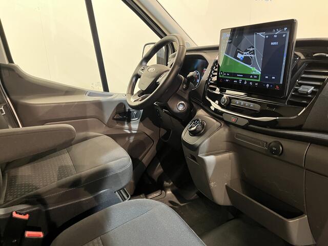 Ford E-Transit 350 L2H2 Trend 68 kWh / 100% Elektrisch !! / Airco / Cruise Control / CarPlay / Camera / Navigatie / 3-Zits / 9.500 KM !!