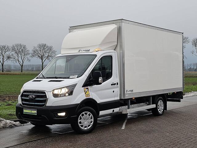 Ford E-Transit 390 L3 89Kwh electrisch, gesloten laadbak, laadklep, zijdeur, airco, automaat, navi, spoiler, NIEUW!!