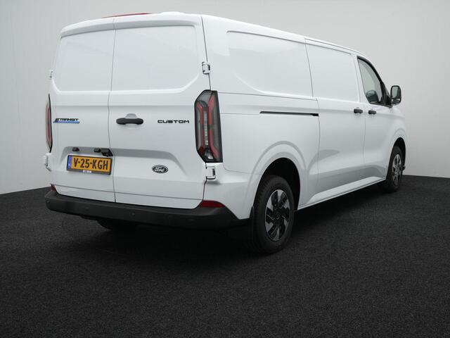 Ford E-Transit Cust. 320 L2H1 Trend 65 kWh 136pk | Navigatie | Adaptieve Cruise Controle | Stoel/Stoel configuratie