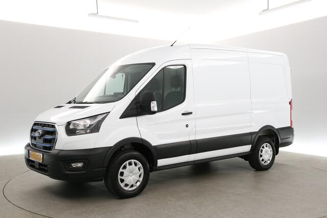 Ford E-Transit 350 L2H2 68 kWh | Snelladen | SOH 99% | Clima | Camera | Cruise | Carplay | Navi | Parkeersens.