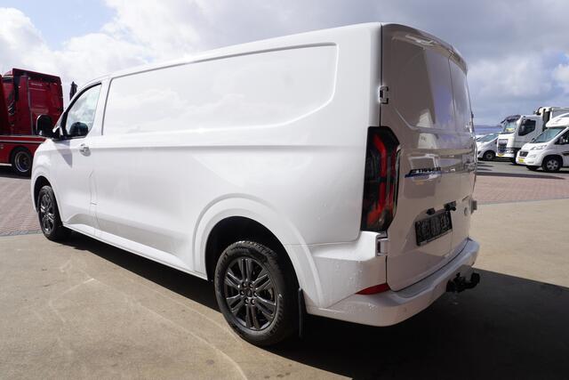 Ford E-Transit Cust. 320L L2H1 Limited 65 kWh Automaat met Powerpack Nr. V019 | Airco | Cruise | Apple CP- Android auto | Trekhaak