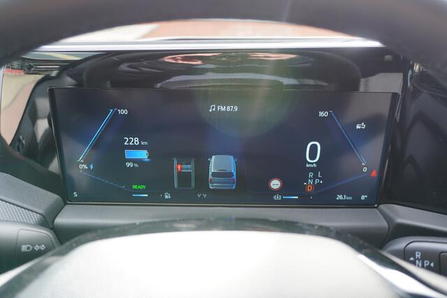 Ford E-Transit Cust. 320L L2H1 Limited 65 kWh Automaat met Powerpack Nr. V019 | Airco | Cruise | Apple CP- Android auto | Trekhaak