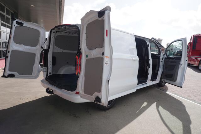 Ford E-Transit Cust. 320L L2H1 Limited 65 kWh Automaat met Powerpack Nr. V044 | Airco | Cruise | Apple CP- Android auto | Trekhaak