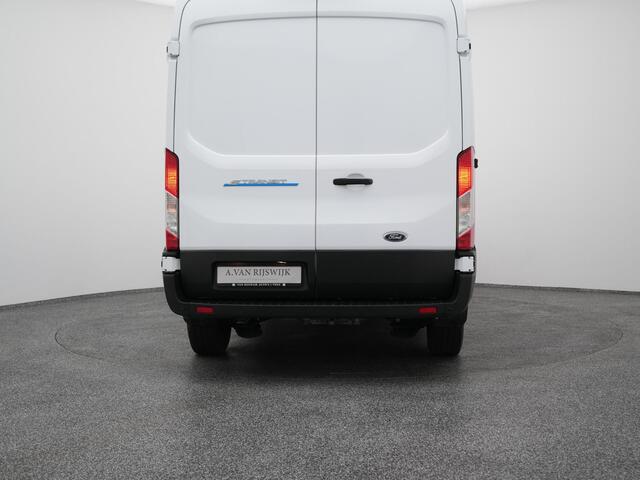 Ford E-Transit 350 L2H2 Trend 68 kWh | CAMERA | CARPLAY | STOELVERW.