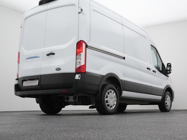 Ford E-Transit 350 L2H2 Trend 68 kWh | CAMERA | CARPLAY | STOELVERW.