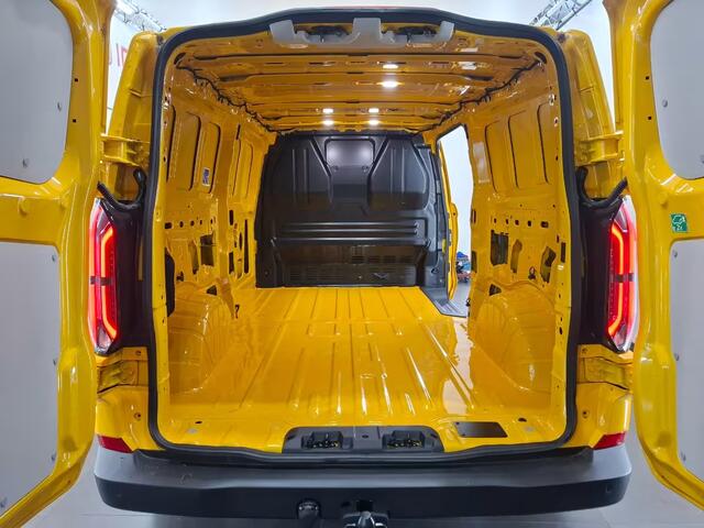 Ford E-Transit Cust. 320L L2H1 Trend 65 kWh/136PK Automaat Airco | Cruise | Camera | Apple CP| Trekhaak