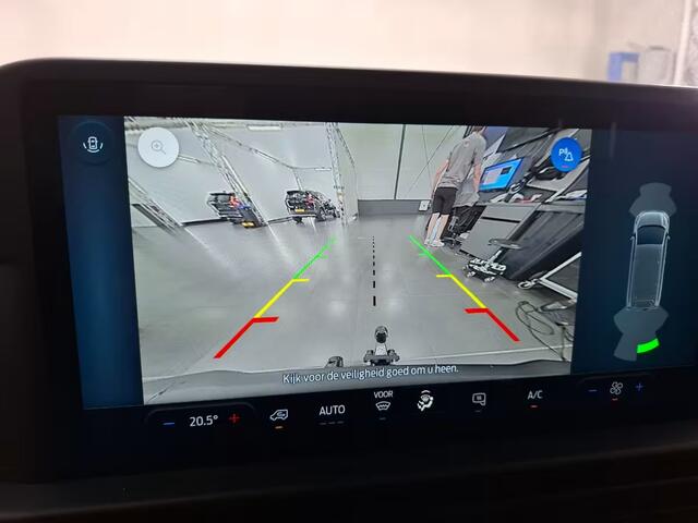 Ford E-Transit Cust. 320L L2H1 Trend 65 kWh/136PK Automaat Airco | Cruise | Camera | Apple CP| Trekhaak