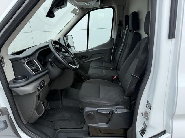 Ford E-Transit 68kWh 184PK L2H3 317km WLTP 97% (SOH) BEV Snelladen Camera Cruise control Climate control Carplay Navigatie Laadkabel Parkeersensoren V+A