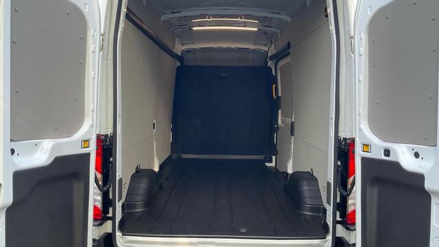 Ford E-Transit 350 L3H3 Trend 68 kWh 230 KM | SOH 99,2% | Navigatie | Adaptieve Cruise Control | WORDT VERWACHT!
