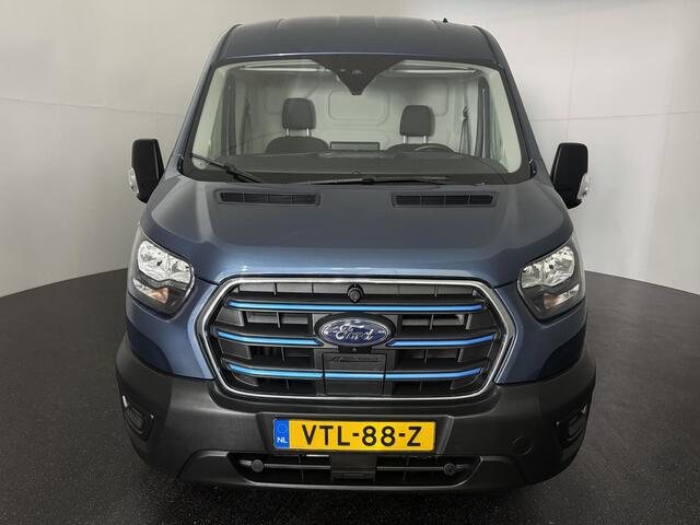 Ford E-Transit 350 L3H2 Trend 68 kWh Ford E-Transit 350 L3H3 Trend 68 kWh