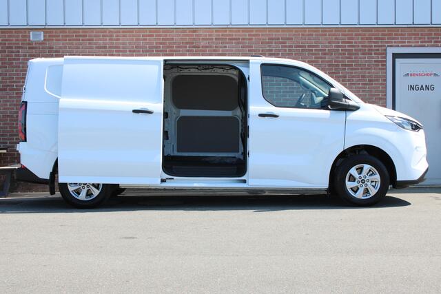 Ford E-Transit Cust. 340 L2H1 Trend 71 kWh |TREKHAAK|STUUR+STOELVERWARMING|LED|
