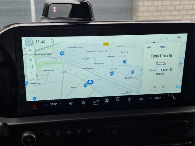 Ford E-Transit Cust. 340 L2H1 Sport 71 kWh | Android/Apple Carplay | LMV 17" | Voorstoelen/Voorruit Verwarmd | Achteruitrijcamera | PDC Voor en Achter | Cruise Control | Airco |