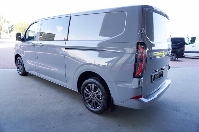 Ford E-Transit Cust. 320 L2H1 Limited 71 kWh 160KW/180PK Dubbelcab. Automaat nr. V086 | Airco | Adap.Cruise | Navi | 360 Camera | Schuifdeur L+R