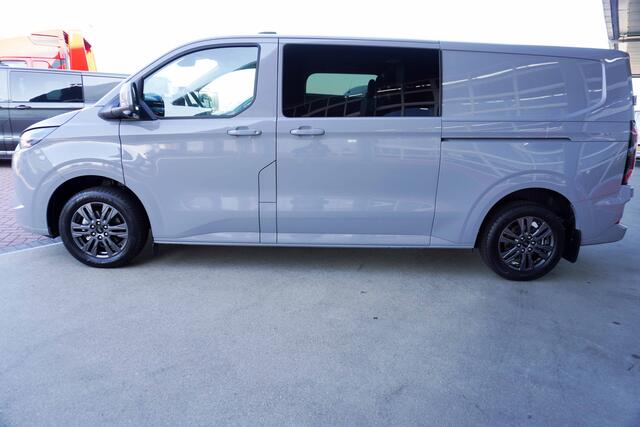 Ford E-Transit Cust. 320 L2H1 Limited 71 kWh 160KW/180PK Dubbelcab. Automaat nr. V086 | Airco | Adap.Cruise | Navi | 360 Camera | Schuifdeur L+R