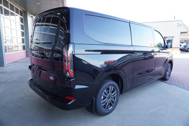 Ford E-Transit Cust. 320 L2H1 Limited 71 kWh 160KW/180PK Dubbelcab. Automaat nr. V087 | Airco | Adap.Cruise | Navi | 360 Camera | Schuifdeur L+R