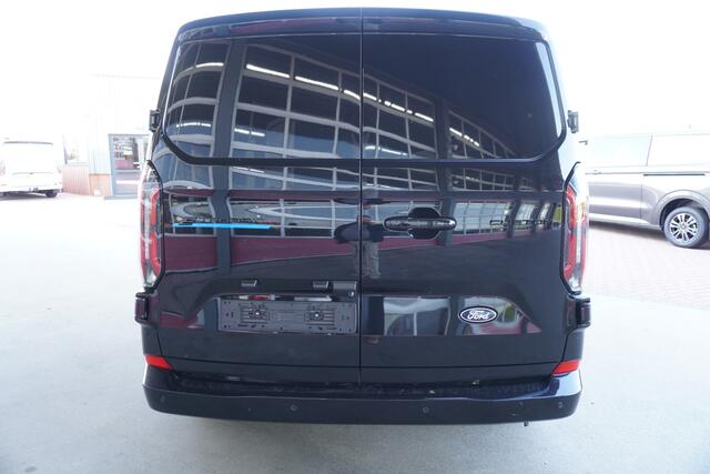 Ford E-Transit Cust. 320 L2H1 Limited 71 kWh 160KW/180PK Dubbelcab. Automaat nr. V087 | Airco | Adap.Cruise | Navi | 360 Camera | Schuifdeur L+R