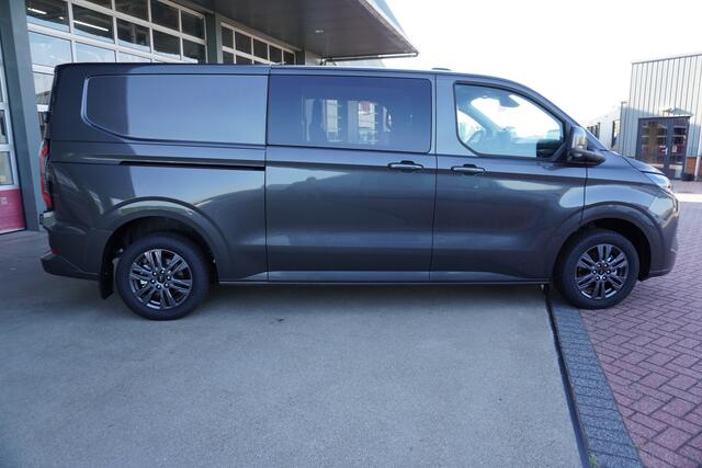 Ford E-Transit Cust. 320 L2H1 Limited 71 kWh 160KW/180PK Dubbelcab. Automaat nr. V085 | Airco | Adap.Cruise | Navi | 360 Camera | Schuifdeur L+R