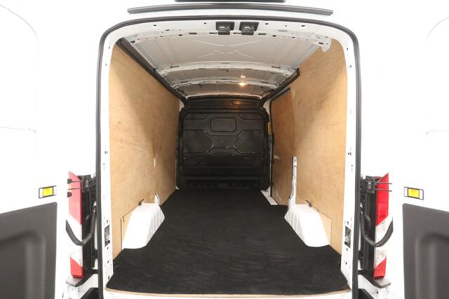Ford E-Transit L2H2 68 kWh | Snelladen | SOH 94% | 360° Camera | Clima | 3 Zits | Cruise | Carplay | Parkeersens.