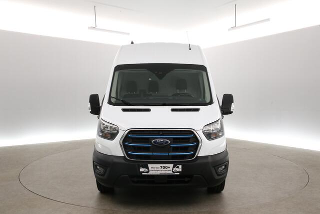 Ford E-Transit 75 kWh L3H3 | Snelladen | Clima | Camera | Carplay | Cruise | 3 Zits | Parkeersens.
