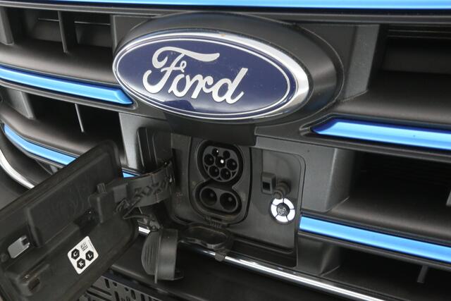 Ford E-Transit 68 kWh L3H3 | Snelladen | SOH 96% | Clima | Camera | 3 Zits | Cruise | Carplay | Parkeersens.