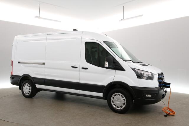 Ford E-Transit 68 kWh L3H2 | Snelladen | SOH 95% | Clima | Camera | Cruise | 3 Zits | 2xSchuifdeur | Carplay | Parkeersens.