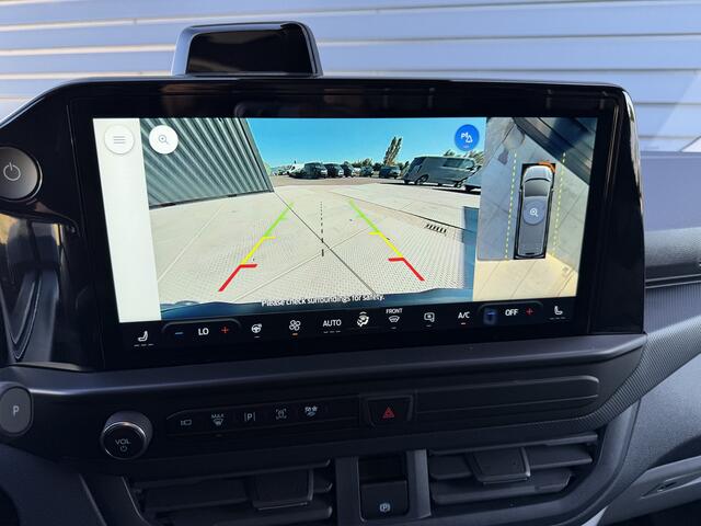 Ford E-Transit Cust. 340 L2H1 Limited 71 kWh 218 PK | 360 Camera | B&O Audio | Dode hoek | Direct leverbaar!!