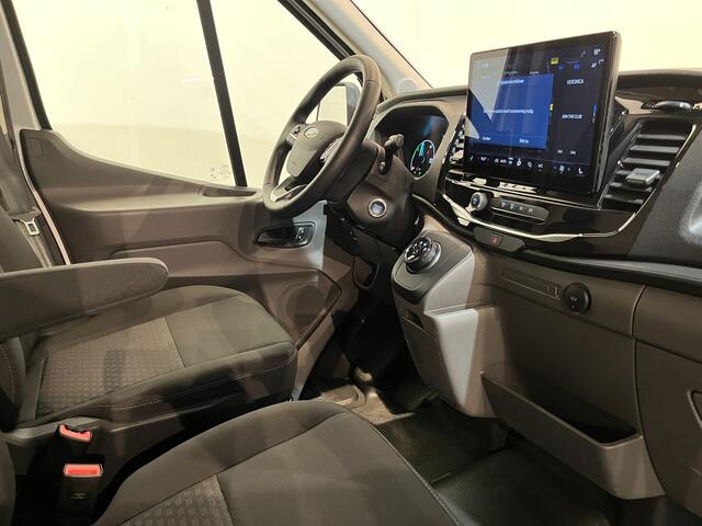 Ford E-Transit 390 (3500 kg) L2H2 Trend 68 kWh / 100% Elektrisch !! / Airco / Cruise Control / CarPlay / PDC / Navigatie / 3-Zits / 1.135 KM !! – foto 3