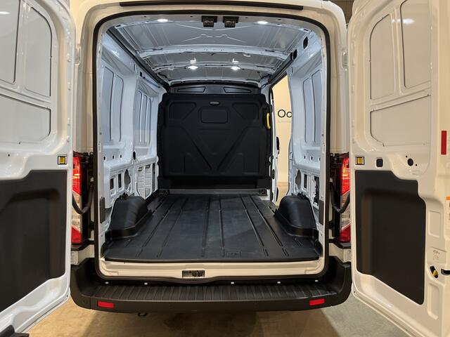 Ford E-Transit 390 (3500 kg) L2H2 Trend 68 kWh / 100% Elektrisch !! / Airco / Cruise Control / CarPlay / PDC / Navigatie / 3-Zits / 1.135 KM !! – foto 5