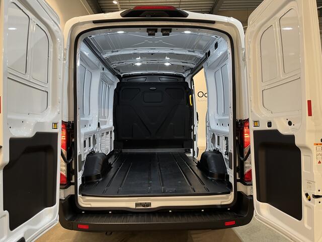 Ford E-Transit 390 (3500 kg) L2H2 Trend 68 kWh / 100% Elektrisch !! / Airco / Cruise Control / CarPlay / 360 Camera / Navigatie / 3-Zits / 622 KM !! – foto 4