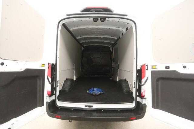 Ford E-Transit L3H2 68 kWh 184PK | Snelladen | SOH 94% | 360° Camera | Clima | Carplay | 3 Zits | Navi | Parkeersens. – foto 3