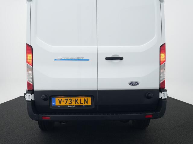 Ford E-Transit 350 L3H2 Trend 68 kWh | Pro Power Onboard (2.3 kw) | 360 camera | Navigatie | – foto 4