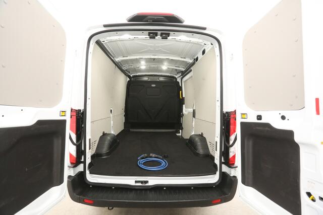 Ford E-Transit L2H2 68 kWh | Snelladen | SOH 97% | Clima | Camera | 3 Zits | Cruise | Carplay | Parkeersens. – foto 3