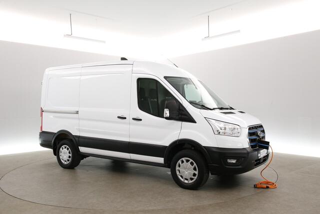 Ford E-Transit L2H2 68 kWh | Snelladen | SOH 97% | Clima | Camera | 3 Zits | Cruise | Carplay | Parkeersens. – foto 6