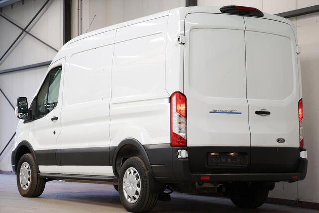Ford E-Transit 350 L2H2 Trend 68 kWh ON BOARD POWER – foto 3