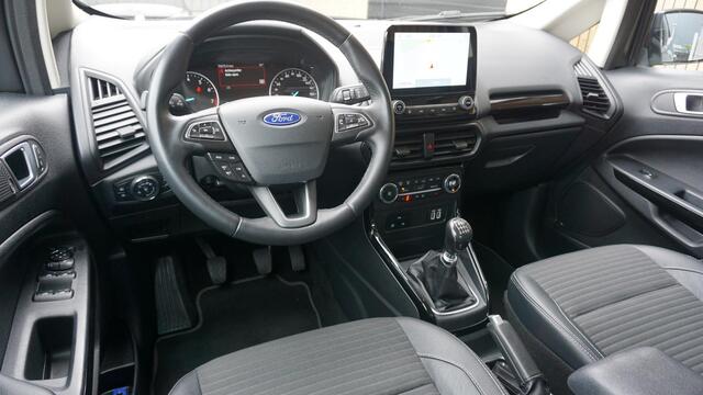 Ford ECOSPORT 1.0 126pk 5Drs EcoBoost Titanium Business B&O 17inch LM Stoel&Stuurverwarming Trekhaak Keyless *NL auto* 79578km!