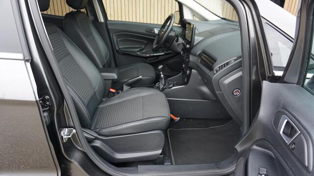 Ford ECOSPORT 1.0 126pk 5Drs EcoBoost Titanium Business B&O 17inch LM Stoel&Stuurverwarming Trekhaak Keyless *NL auto* 79578km!