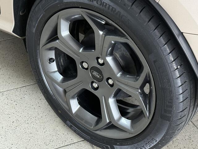 Ford ECOSPORT 1.0 EcoBoost Titanium/ Trekhaak!/ 17''LMV/ Keyless GO/ Apple+Android/ Clima/ Navi/ Cruise/ Bluetooth/ Multi.LEDER.Stuur/ Elek.pakket/ Isofix/ PDC Achter.