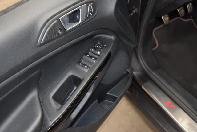 Ford ECOSPORT 1.0 EcoBoost ST-Line