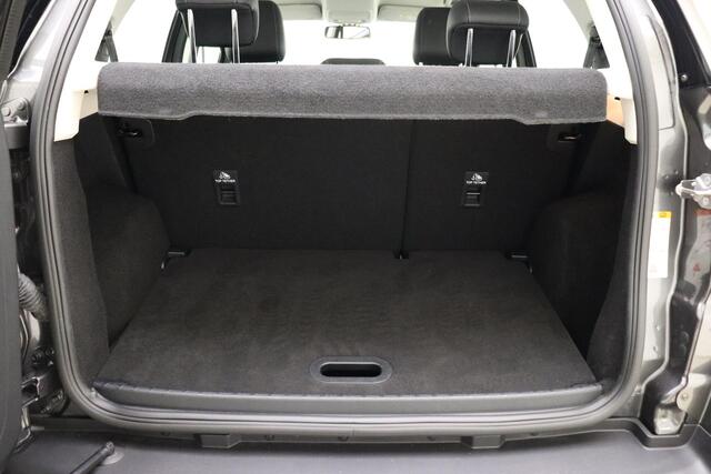 Ford ECOSPORT 1.0 EcoBoost ST-Line | 125PK | Lage KM-Stand | Trekhaak | Navigatie | Parkeer Sensoren Achter | Armsteun | Climate Control | Cruise Control |