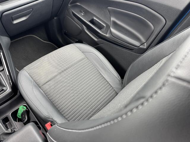 Ford ECOSPORT 1.0 EcoBoost Titanium Voorruitverwarming /Stoel + stuur verwarming/ Climate & Cruise Control / Dealer Onderhouden / Trekhaak / Navigatie/ Camera / tweede eigenaar