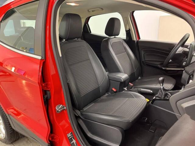 Ford ECOSPORT 125pk EcoBoost Titanium Half Leer Navi Camera B&O Dodehoek Detectie 20.000km !!