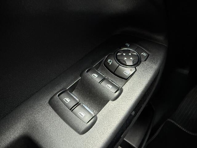 Ford ECOSPORT BWJ 2019 1.0 EcoBoost 126 PK ST-Line PANODAK | STOEL + STUURVERW. | FULL LED | VOORRUITVERW. | HALF LEDER | CAMERA | KEYLESS | CARPLAY + ANDROID | NAVI | CLIMA | CRUISE | LMV | PDC