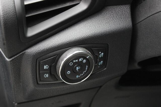 Ford ECOSPORT 1.0 EcoBoost ST-Line Bi Tone, Navi Pack/Carplay, Winter Pack. All Season!